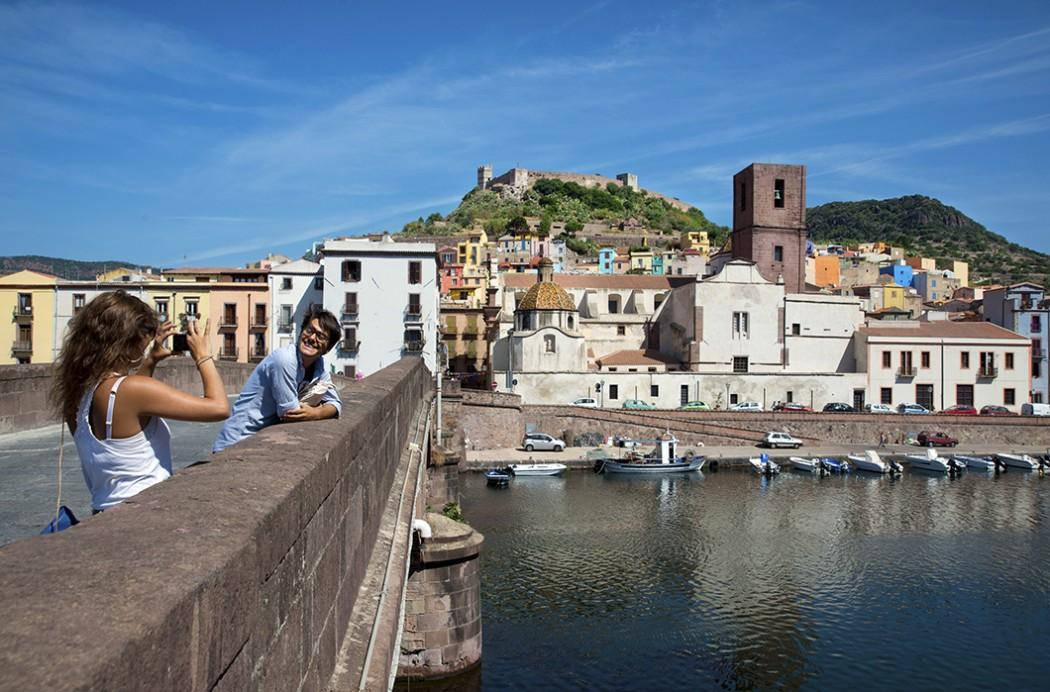 Sardinia_Bosa_02