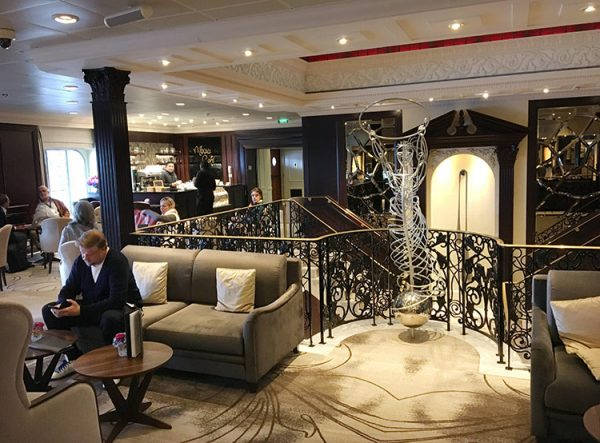 Azamara Pursuit