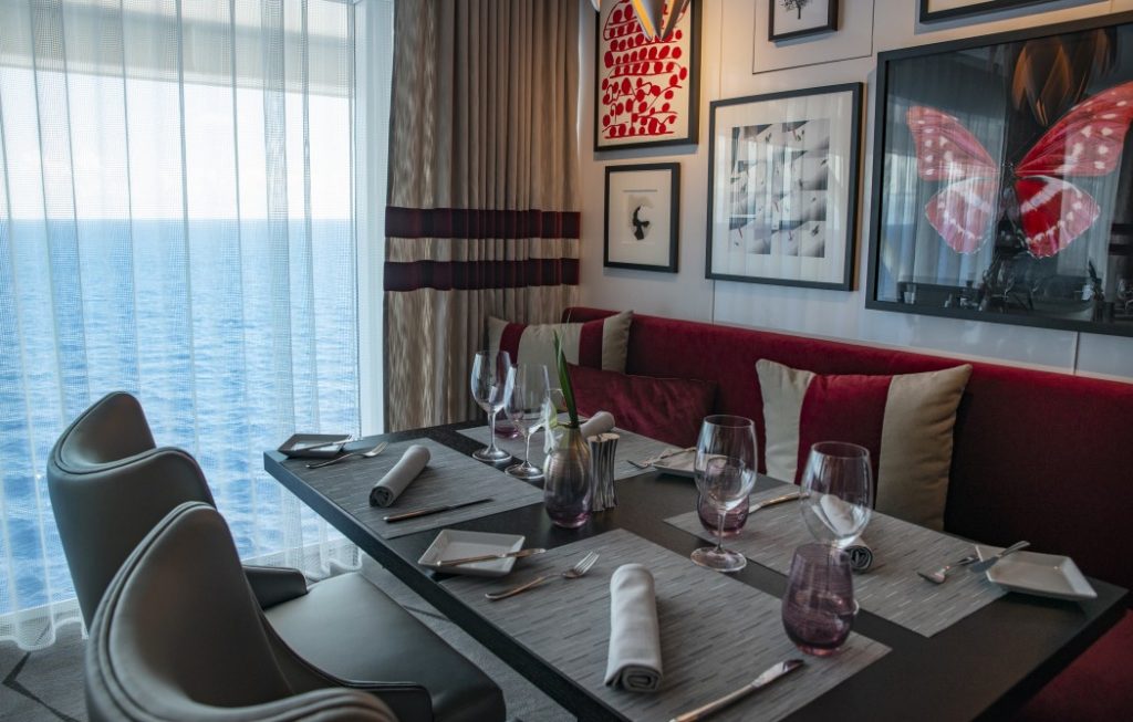 Cruise Edge restaurant