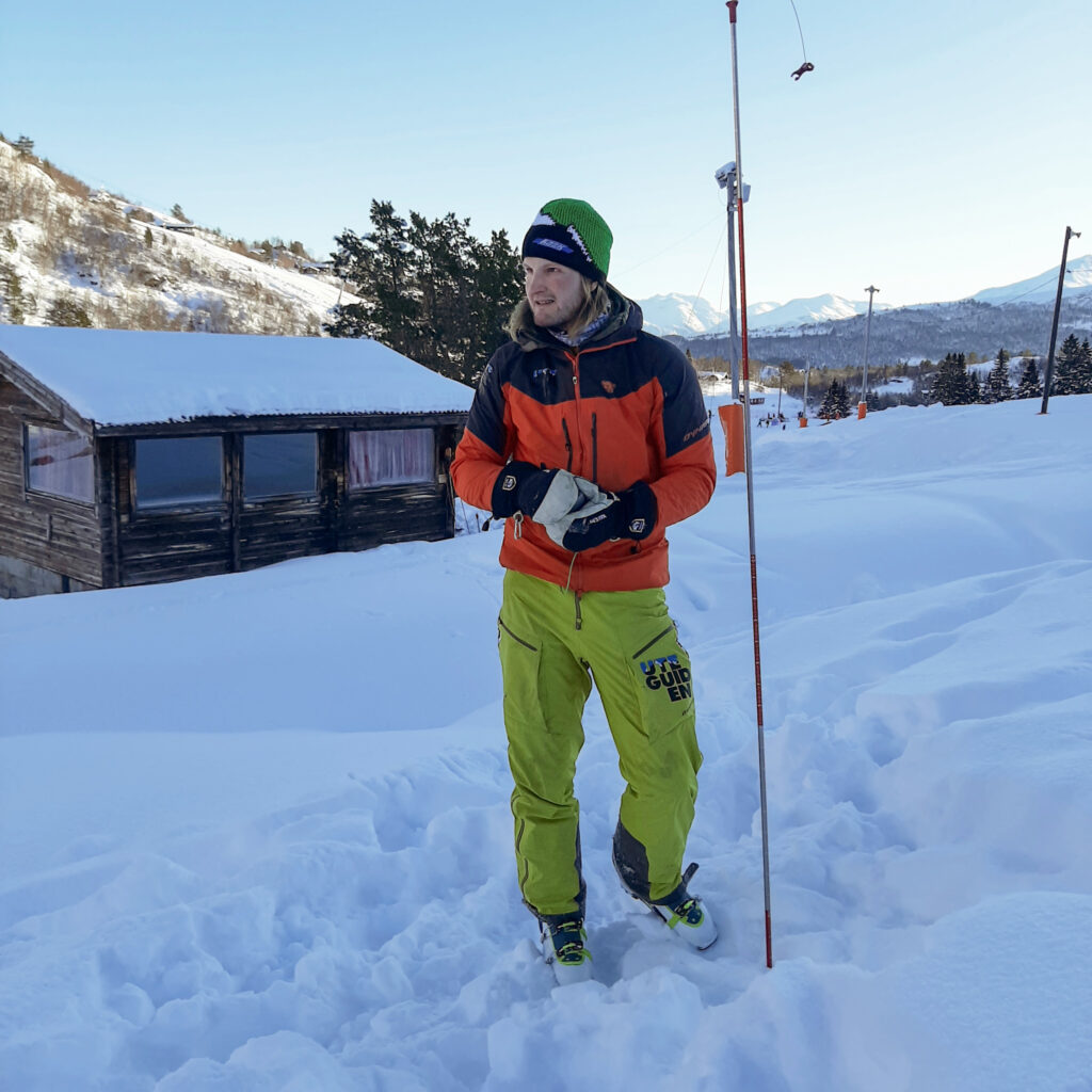 Sunnmørsalpene, skredkurs